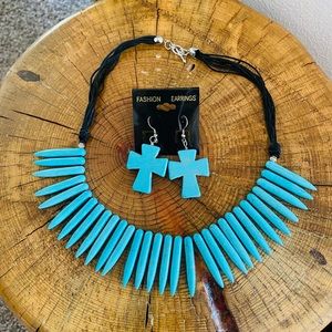 Turquoise tribal BoHo Gothic necklace and earring set.